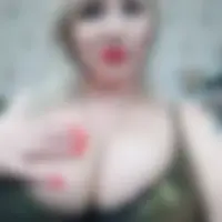 Kendall, 37