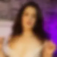 Zoe, 39
