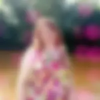 Maya, 39